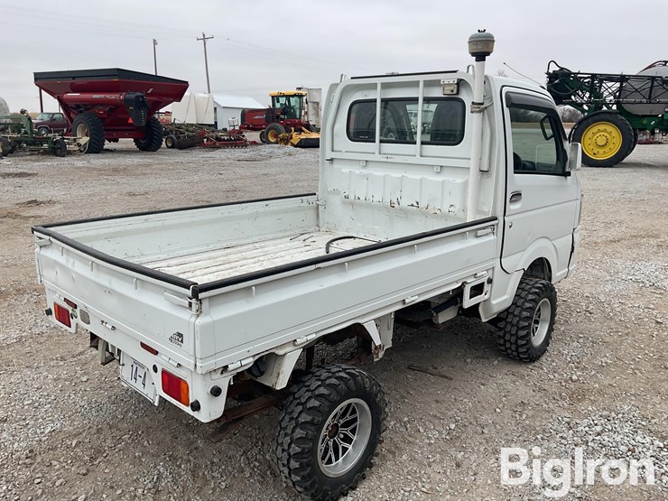 2019-suzuki-ebd-0da16t-4x4-mini-pickup-image-5