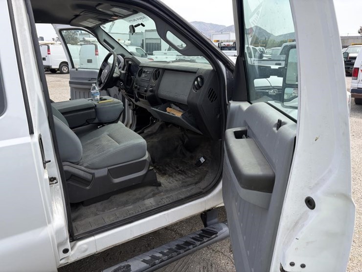 2015-ford-f250-image-27