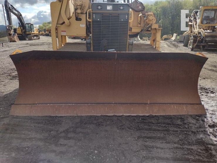 2013-deere-700k-lgp-image-26