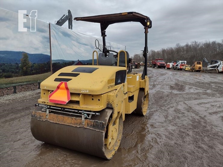 2010-caterpillar-cb34xw-image-27