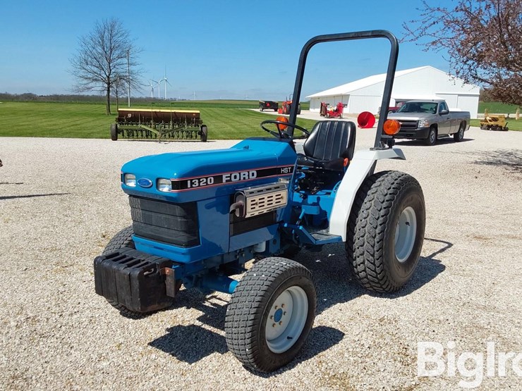 1996-ford-1320-image-1