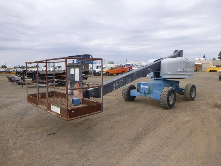 1999-genie-s40-image-1