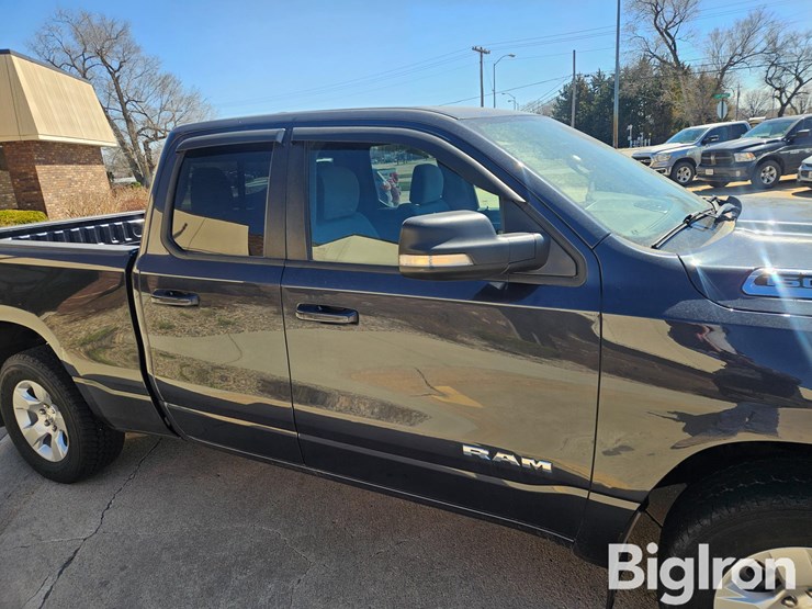 2021-dodge-1500-image-14