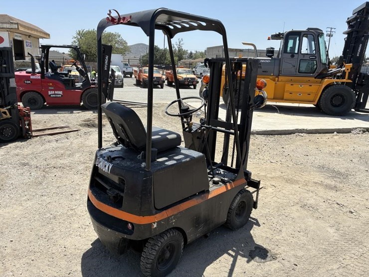 datcon-forklift-image-3