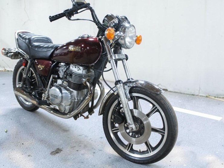 1981-yamaha-xs400-special-motorcycle-image-2