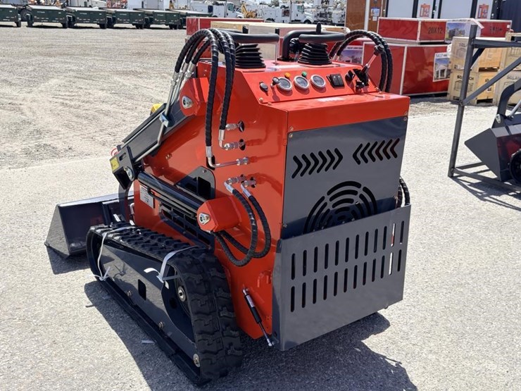 2026-zjg-zj-380-skid-steer-loader-image-4