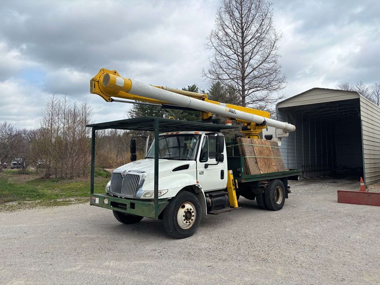 2005-international-durastar-4300-image-6