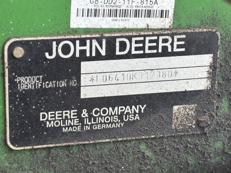 2001-john-deere-6410-image-63