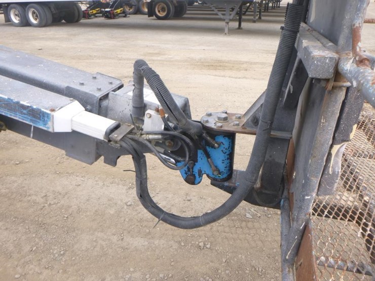 1999-genie-s40-image-17