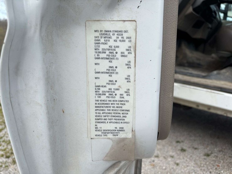 2009-ford-f550-image-16