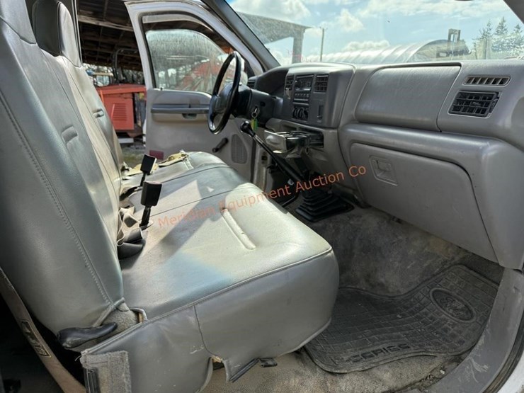 2000-ford-f450-image-29