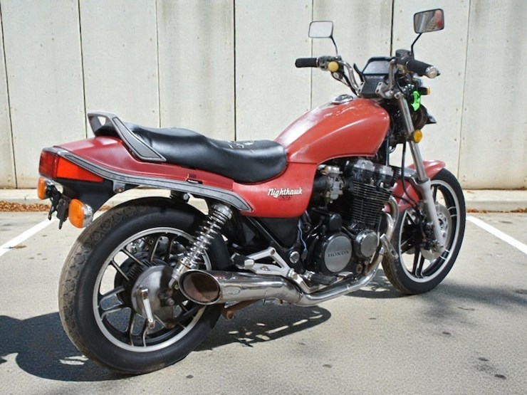 1984-honda-cb650sc-nighthawk-motorcycle-image-3