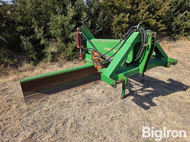 john-deere-155-image-3