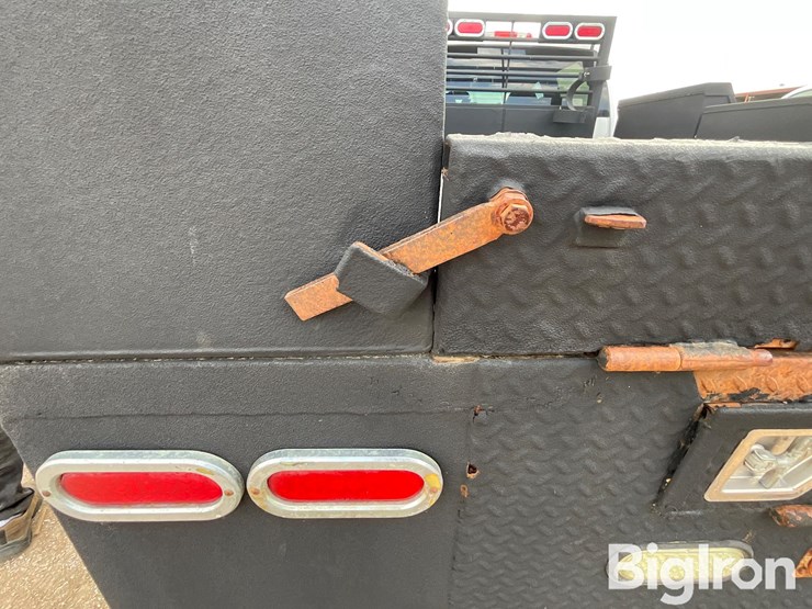 2007-chevrolet-silverado-2500-image-10