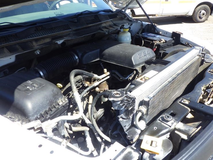 2016-dodge-1500-image-11