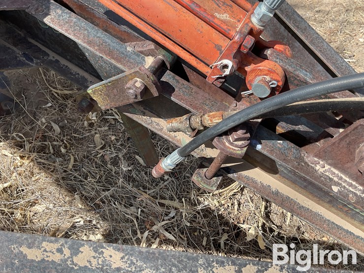 noble-1-x-5,-m-blade-plow-image-11