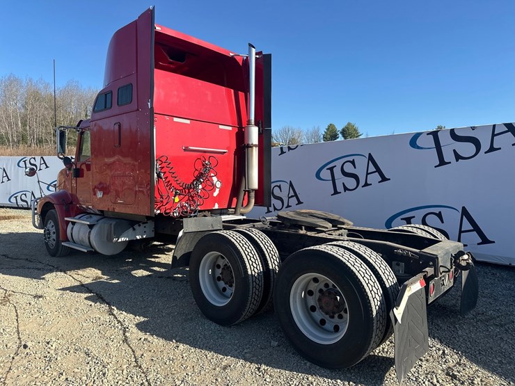 2004-massey-ferguson-8-image-3