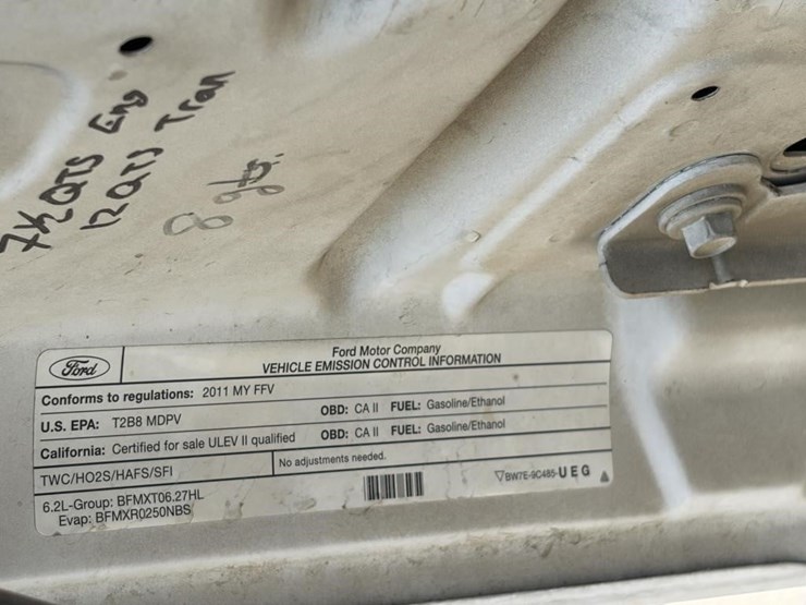 2011-ford-f250-image-9