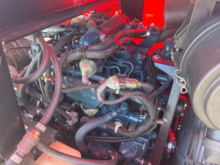 2023-massey-ferguson-8-image-22