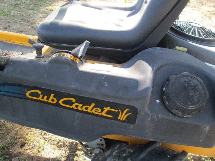 #36788-•-inop-cub-cadet-183649-zero-turn-mower-image-6