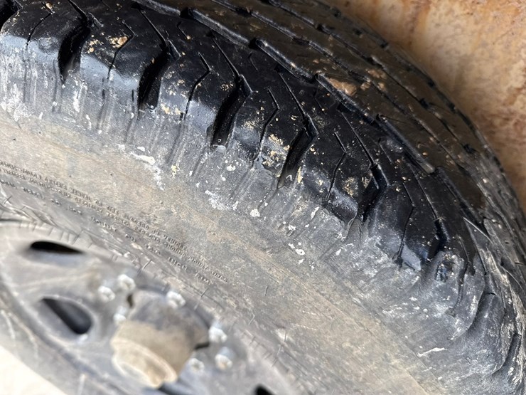 massey-ferguson-8-image-26