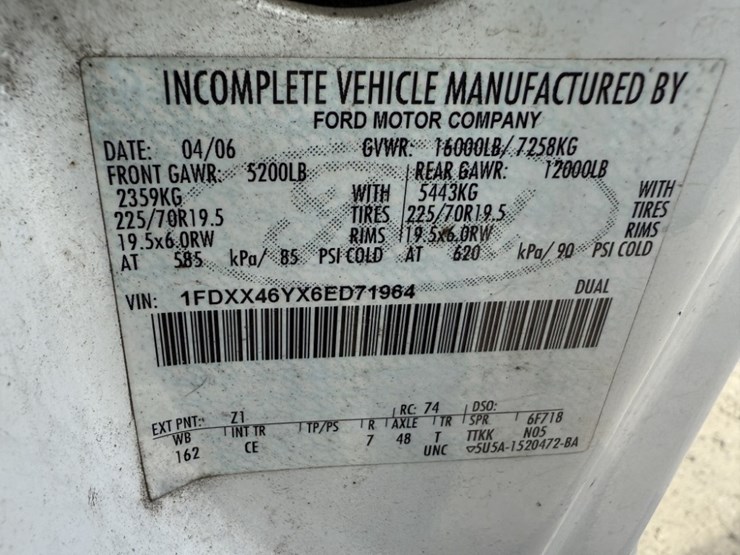 2006-ford-f450-image-10