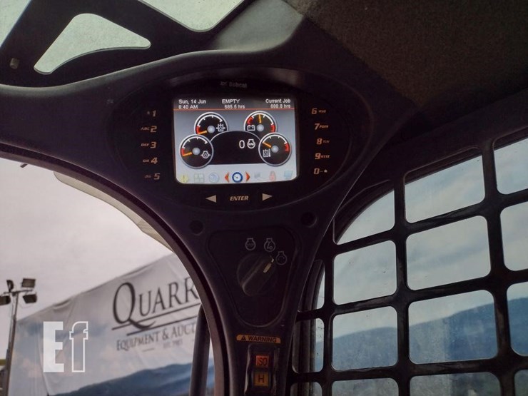 2017-bobcat-t595-image-8