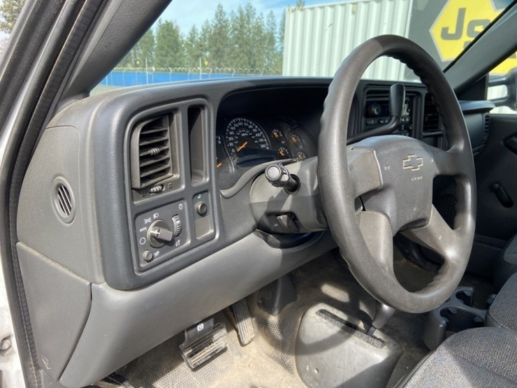 2005-chevrolet-silverado-2500hd-image-20