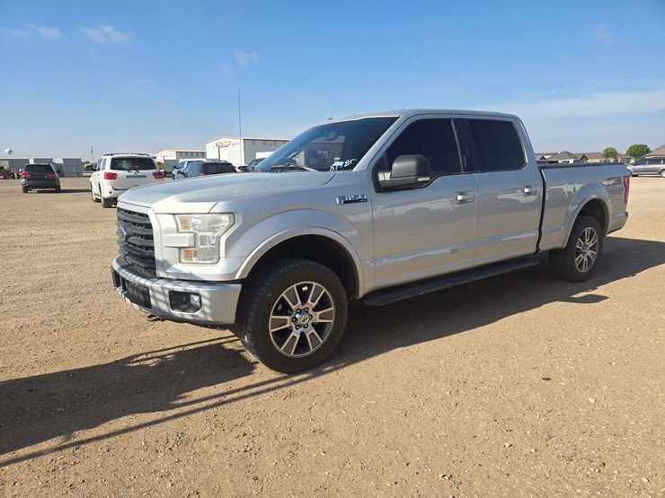 2017-ford-f150-xl-image-1