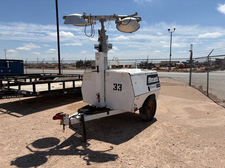 allmand-bros-maxi-lite-v-image-2