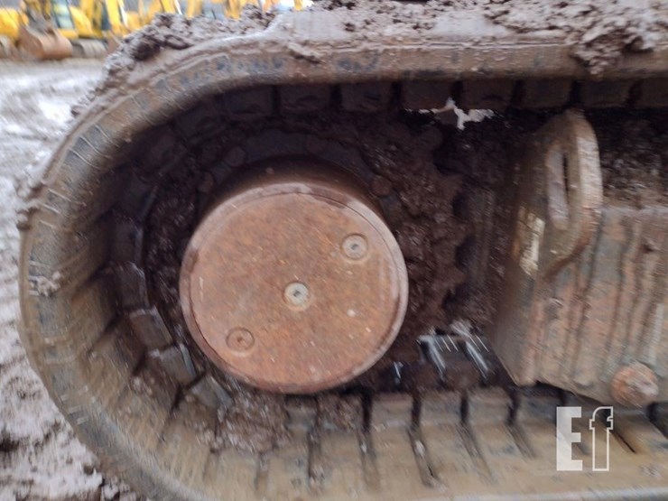 2014-bobcat-e35-image-36