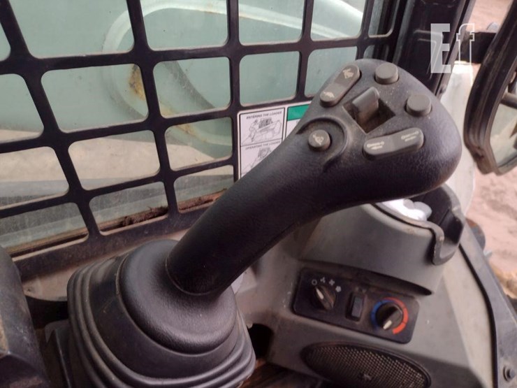 2017-bobcat-t595-image-11