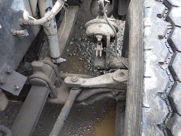 2017-kenworth-t800-image-49