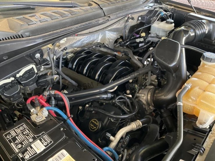 2017-ford-f150-image-14