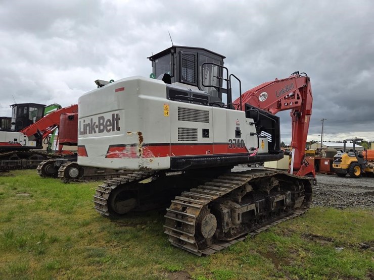 2023-link-belt-3740tl-image-3
