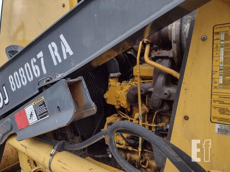 2010-deere-310j-image-42