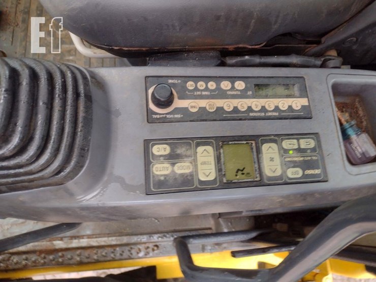 2004-komatsu-pw200-7-image-10