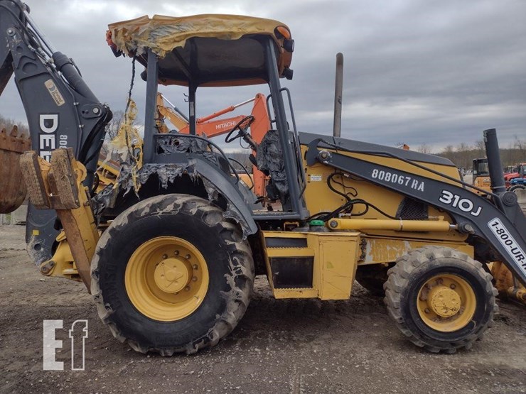 2010-deere-310j-image-22