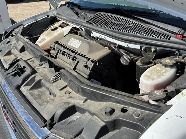 2021-gmc-3500-image-9