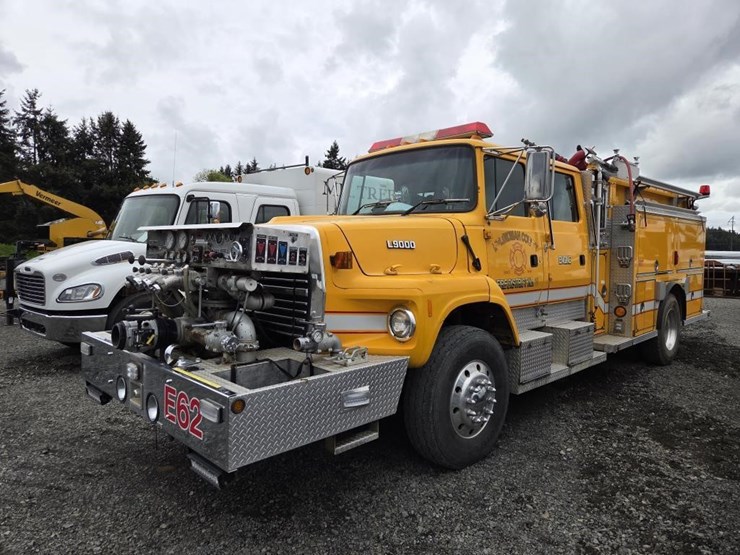 1995-ford-l9000-image-1