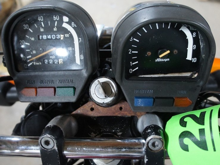 1983-yamaha-virago-xv920-motorcycle-image-7