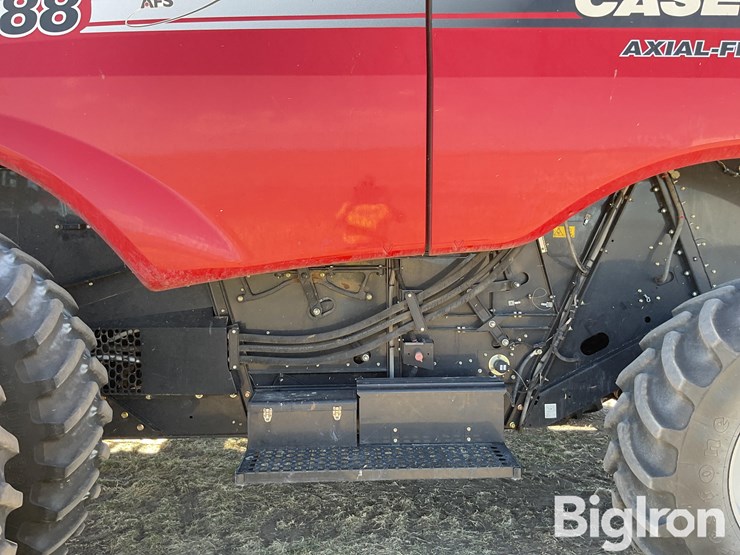 2011-case-ih-6088-image-18