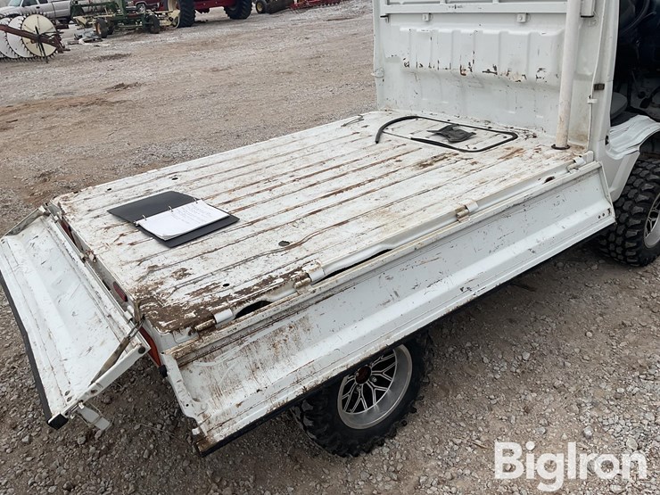 2019-suzuki-ebd-0da16t-4x4-mini-pickup-image-13