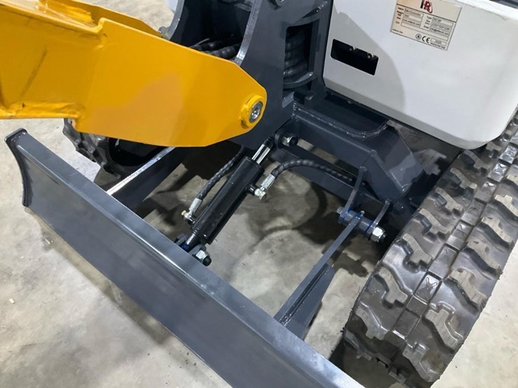 #1202-•-unused-sdle18p-mini-excavator*---middlebury,-in-image-12