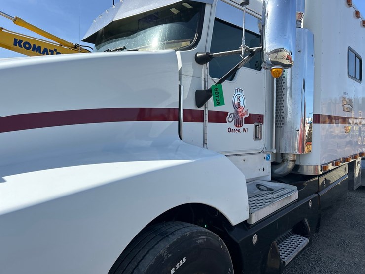 1999-kenworth-t600-image-13