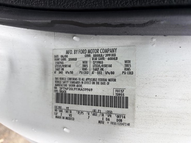 2000-ford-f250-image-19