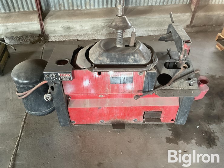 coats-20-20a-super-star-tire-machine-image-2