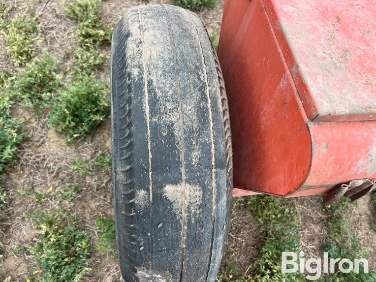 ezee-flow-fertilizer-spreader-image-15