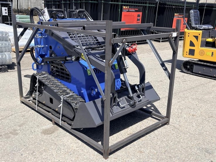 2026-zjg-zj-380-skid-steer-loader-image-2