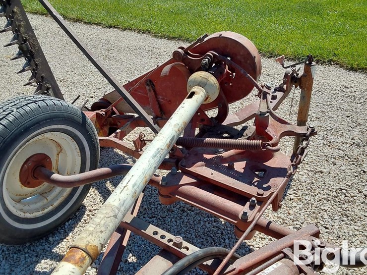 international-1100-image-12